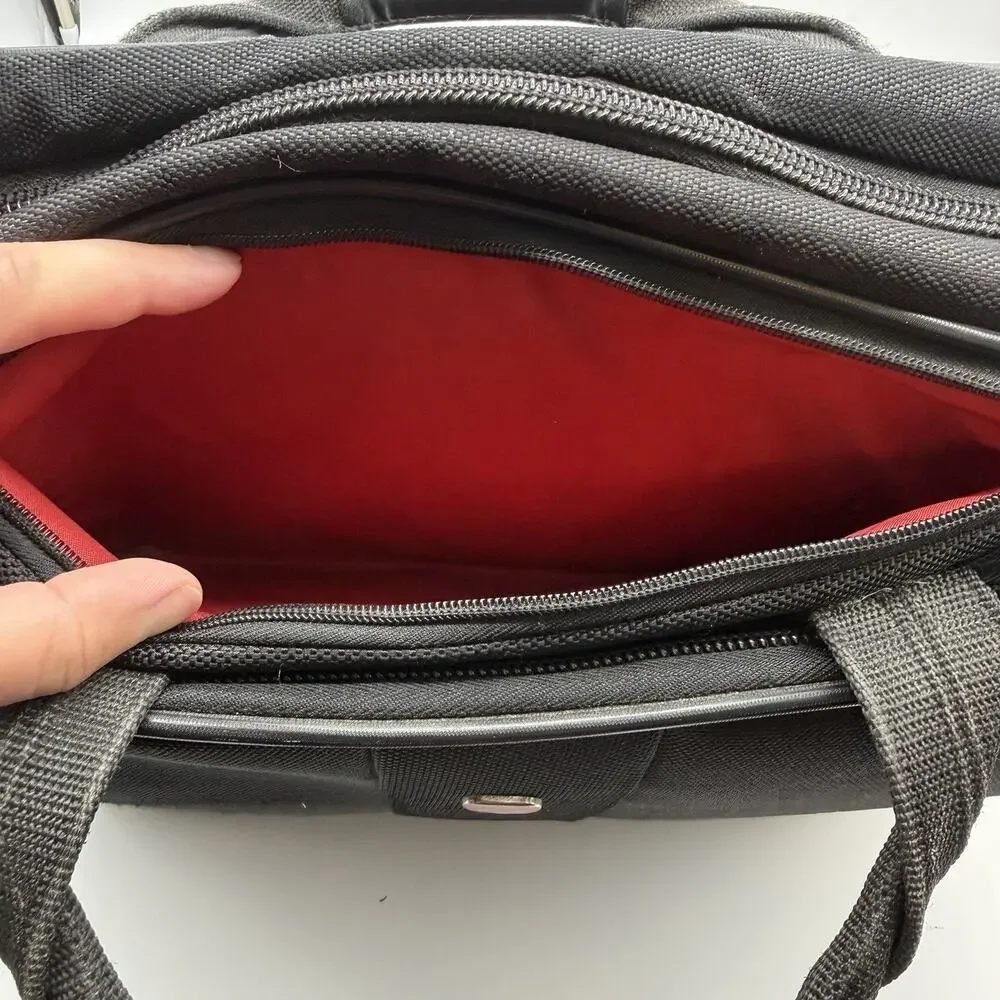 Wenger SwissGear pre owned